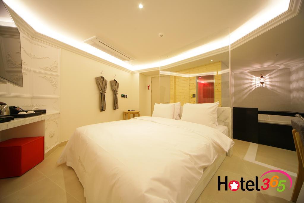 Diva Hotel Szöul Szoba fotó